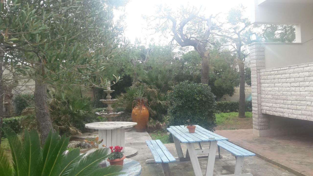 Pietra Di Mare Acomodação com café da manhã Bari Exterior foto